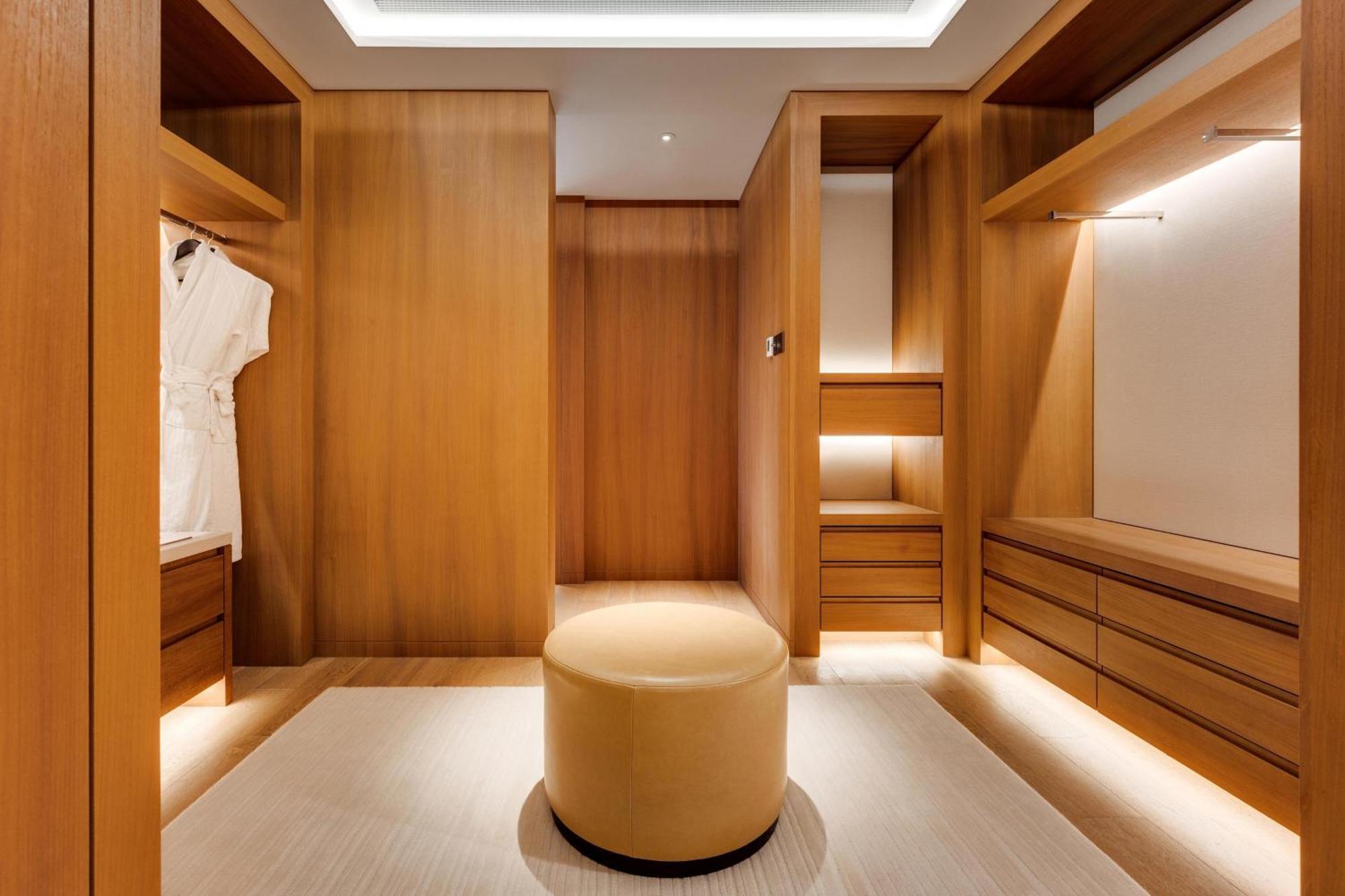 The Westin Tashee Resort, Taoyuan Daxi Exteriör bild A walk-in closet